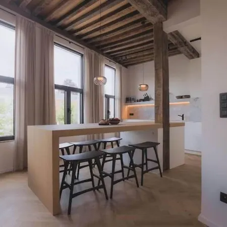 Kozy Spacious Luxurious Holiday home *